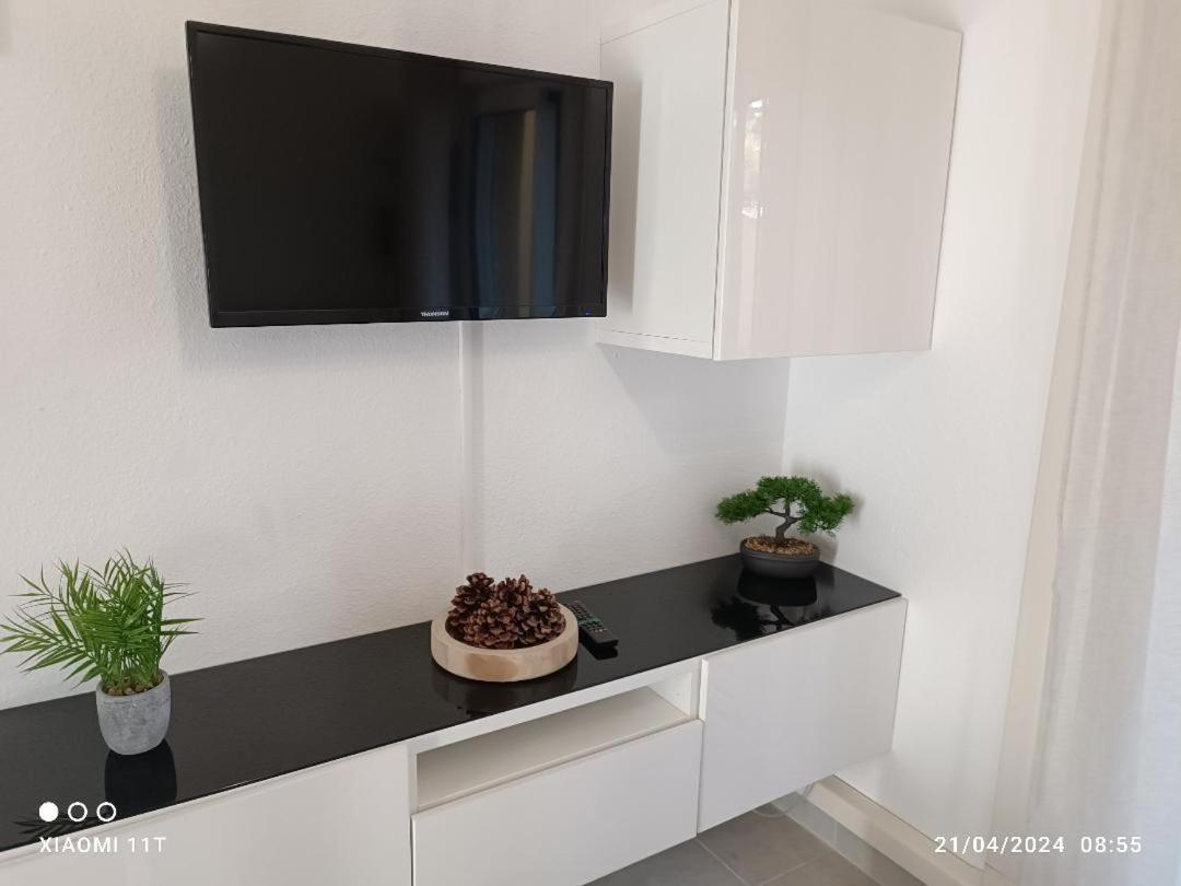 Studio Au Cap D'Agde Dans Les Pinedes Bagian luar foto